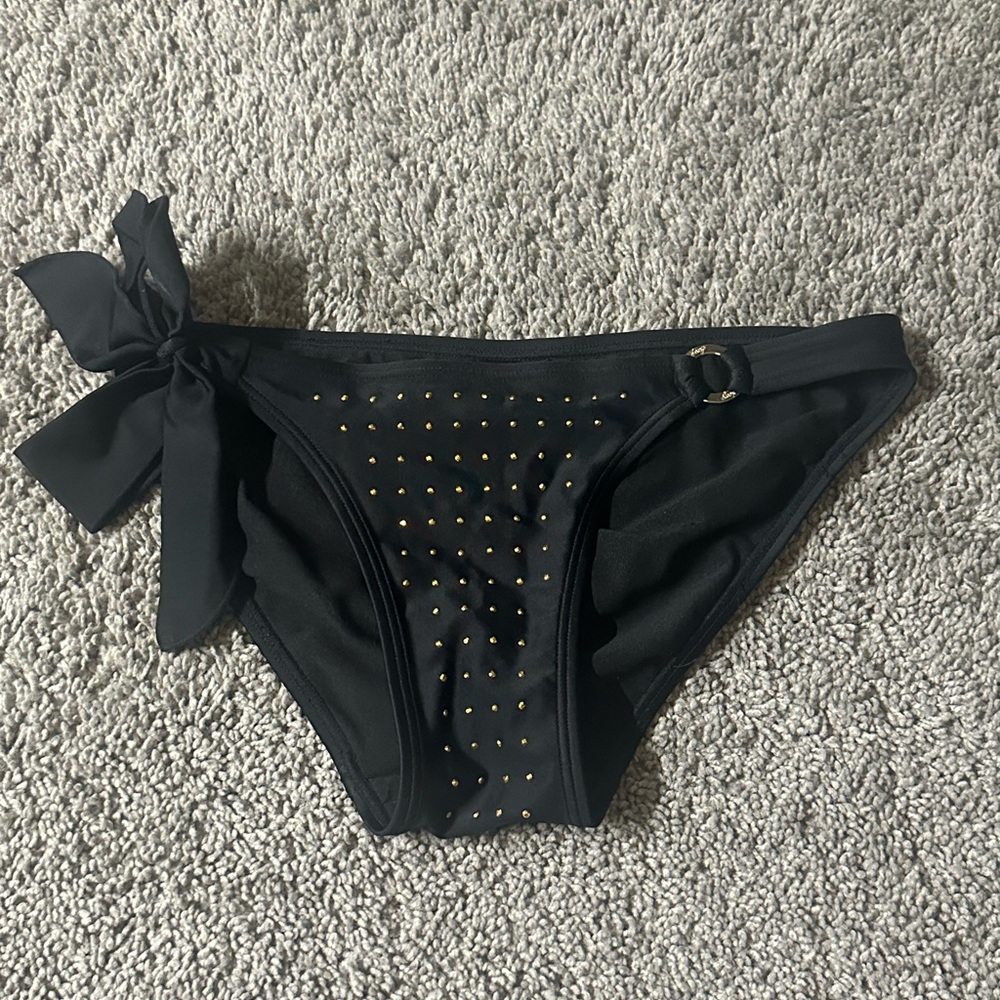 Swim wear